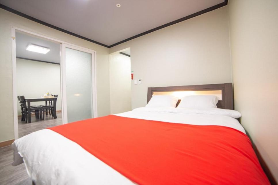 Hotel Castle Suncheon Room photo